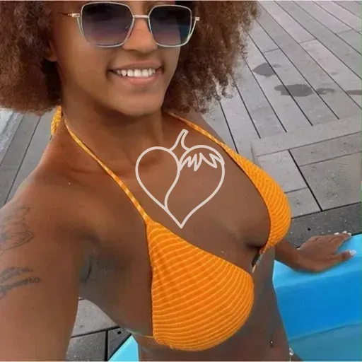 Aninha Ebony