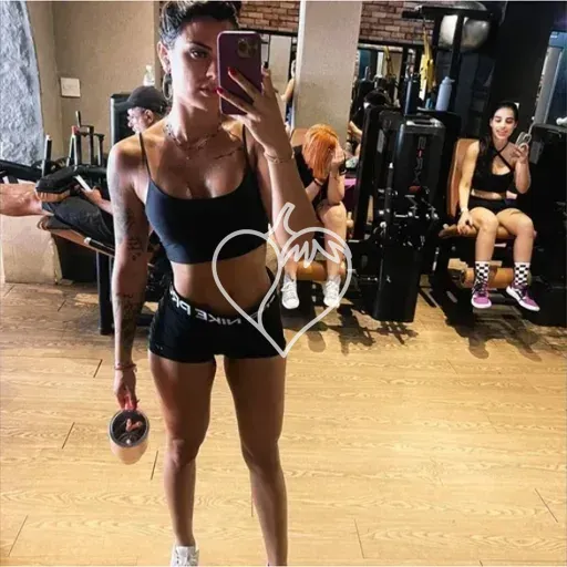 Laura Pinheiro
