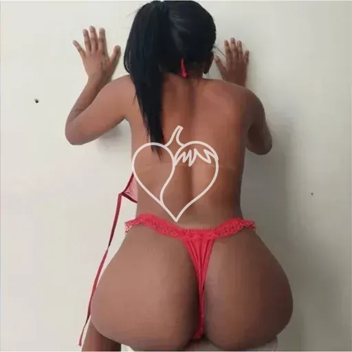 Larissa Ramos