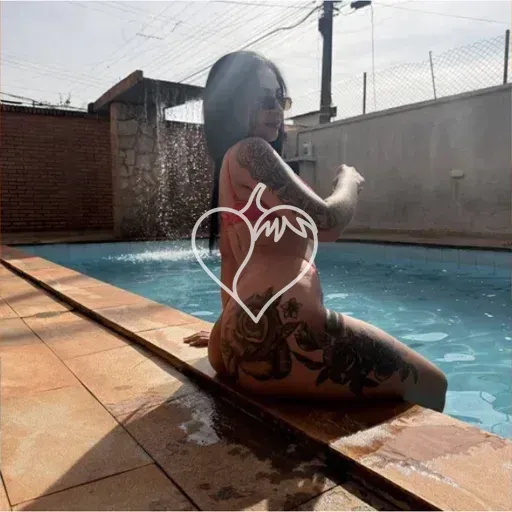 Capa de Bia Almeida