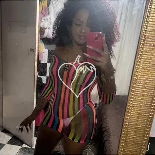 Capa de Esthefani