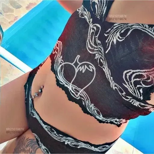Aline Mello