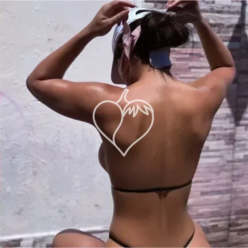 Ayla Loren