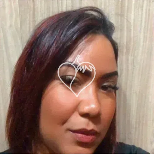 Capa de Tati Melo