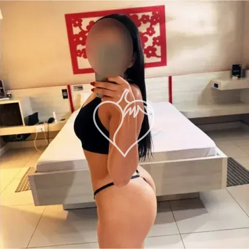 Nanda Torres