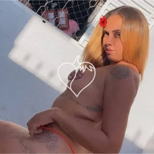 Capa de Laura