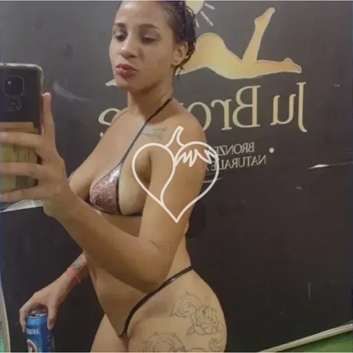 Larissa Santos