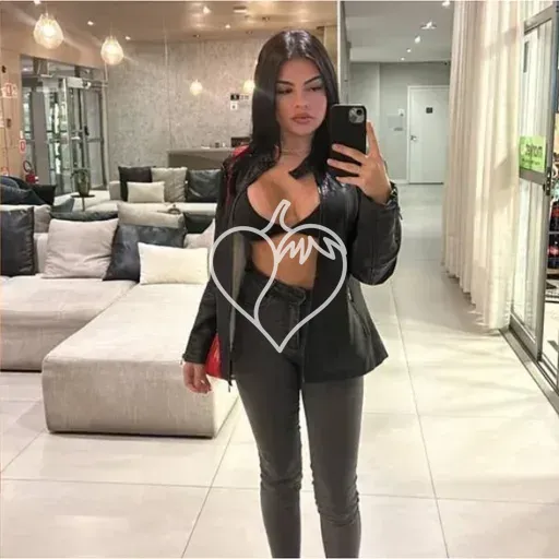 Mia