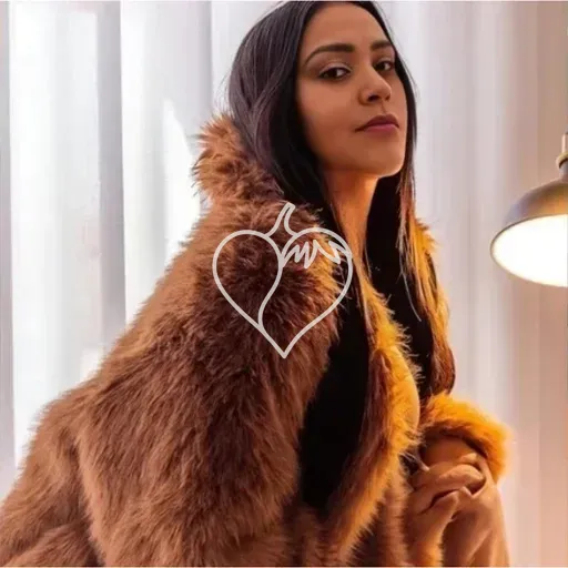 Mirella Santos