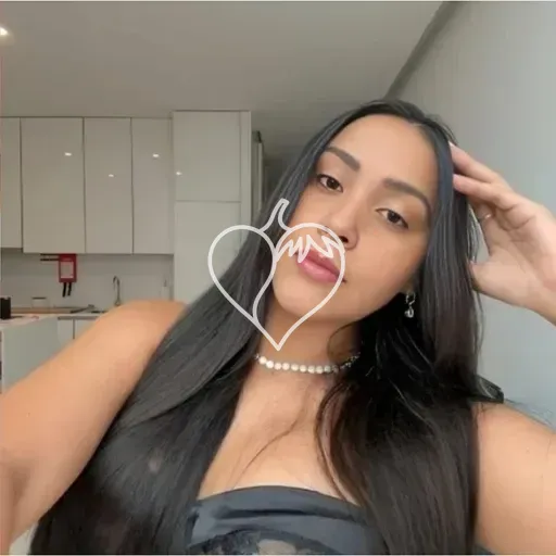 Mirella Santos