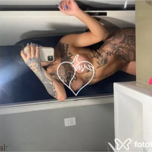 Mirella Fox
