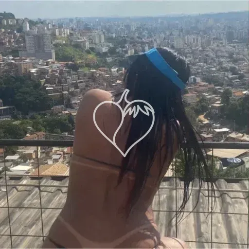Tainá Lacerda