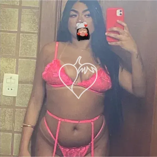 Tainá Lacerda