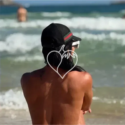 Capa de Larah