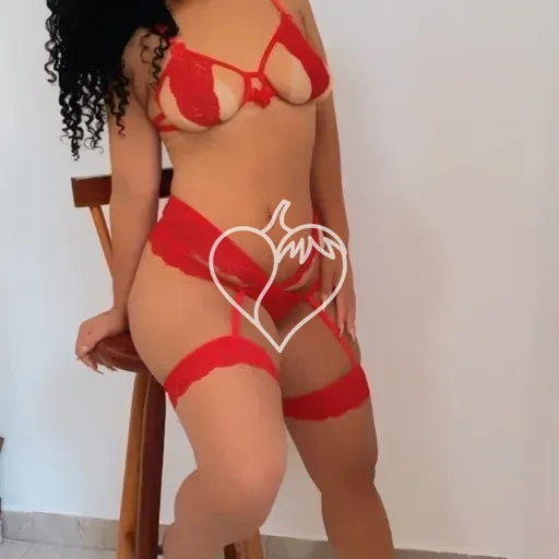 Capa de Débora Martins