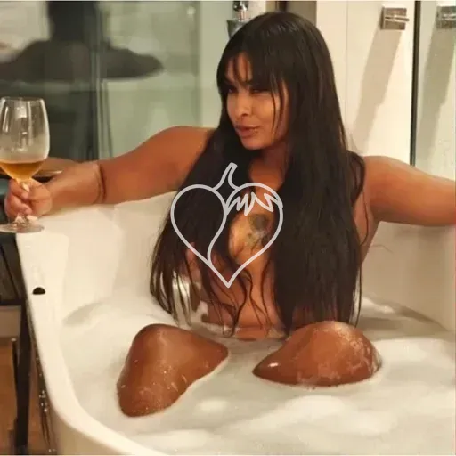 Thais Adrielle