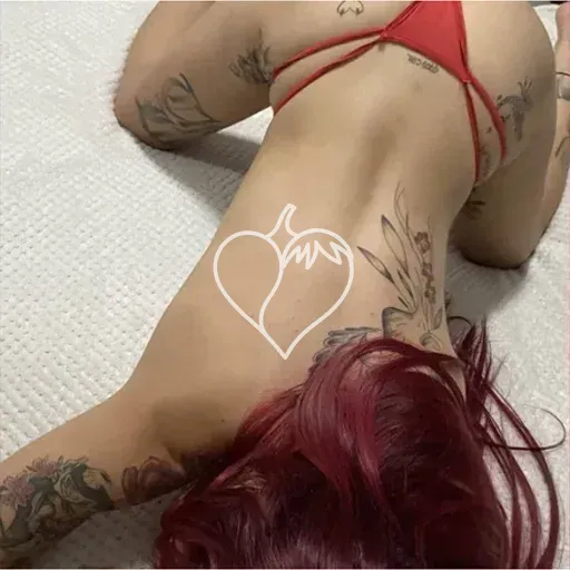 Mirella Nunes