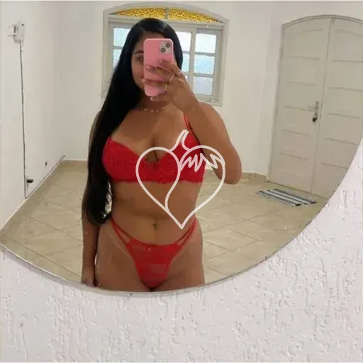 Maya Flores