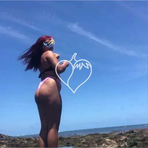 Lara Prado