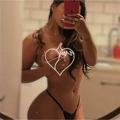 Mel Oliveira