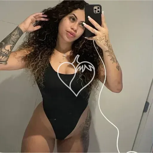 Capa de Emilly Furtado