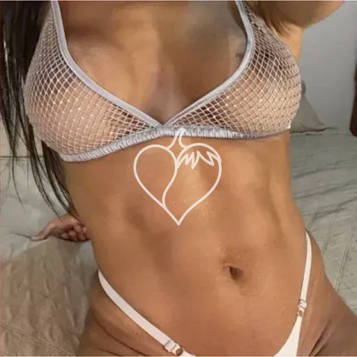 Vivi Pinheiro