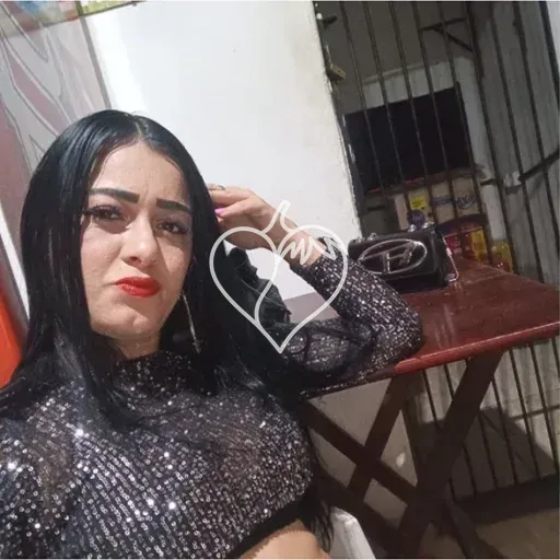 Esther Oliveira