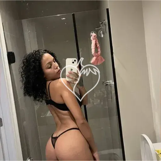 Lara Torrez