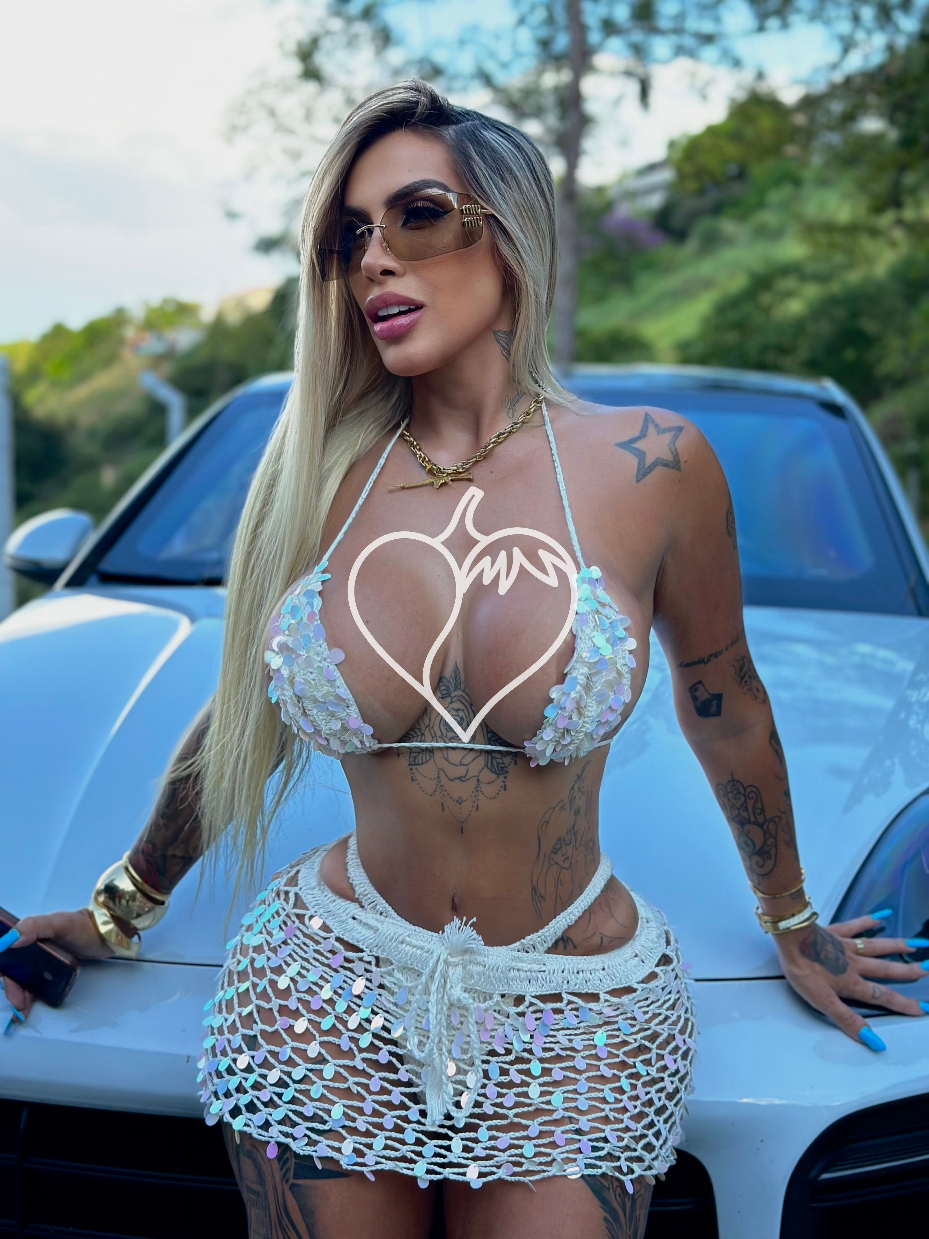 Juju Ferrari