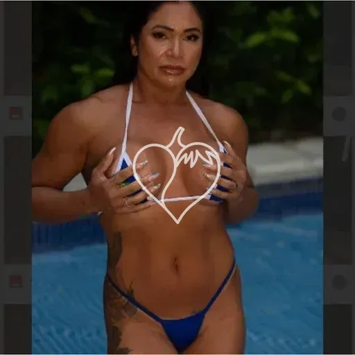 Angela Melo