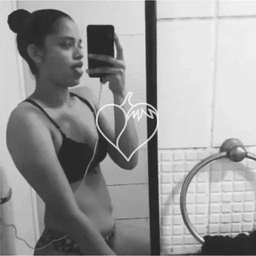 Gaby Santos
