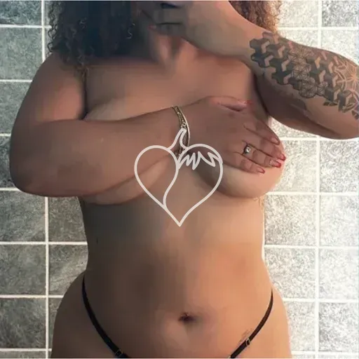 Giovana Amiguinha