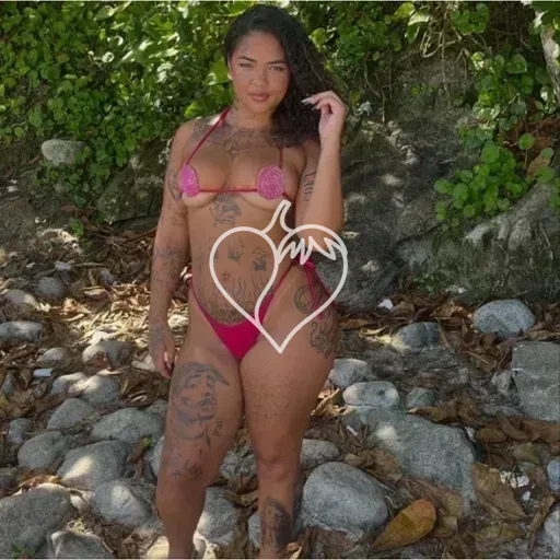 Capa de Larissa Giulia